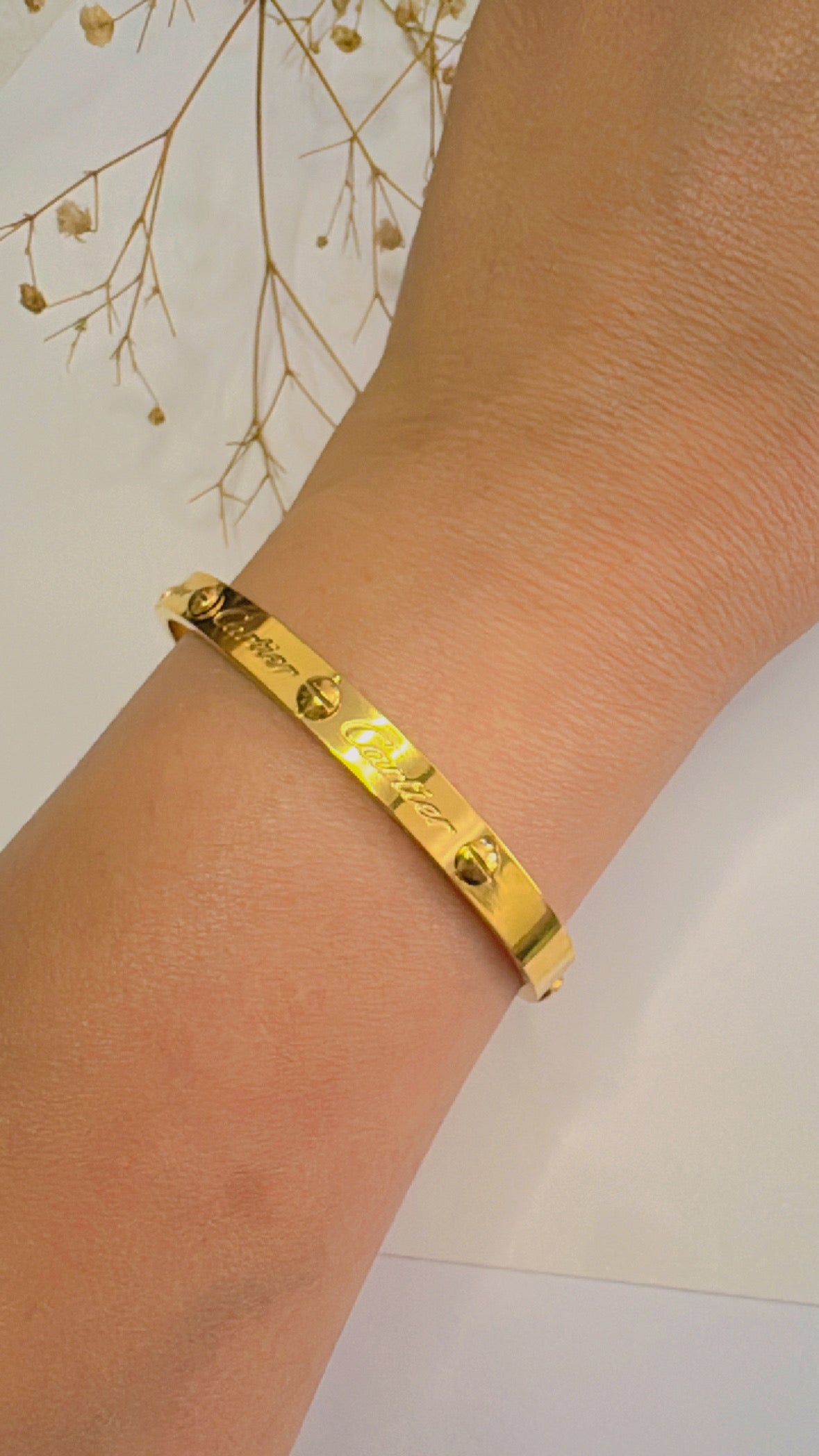 Anti tarnish cuff Bracelet