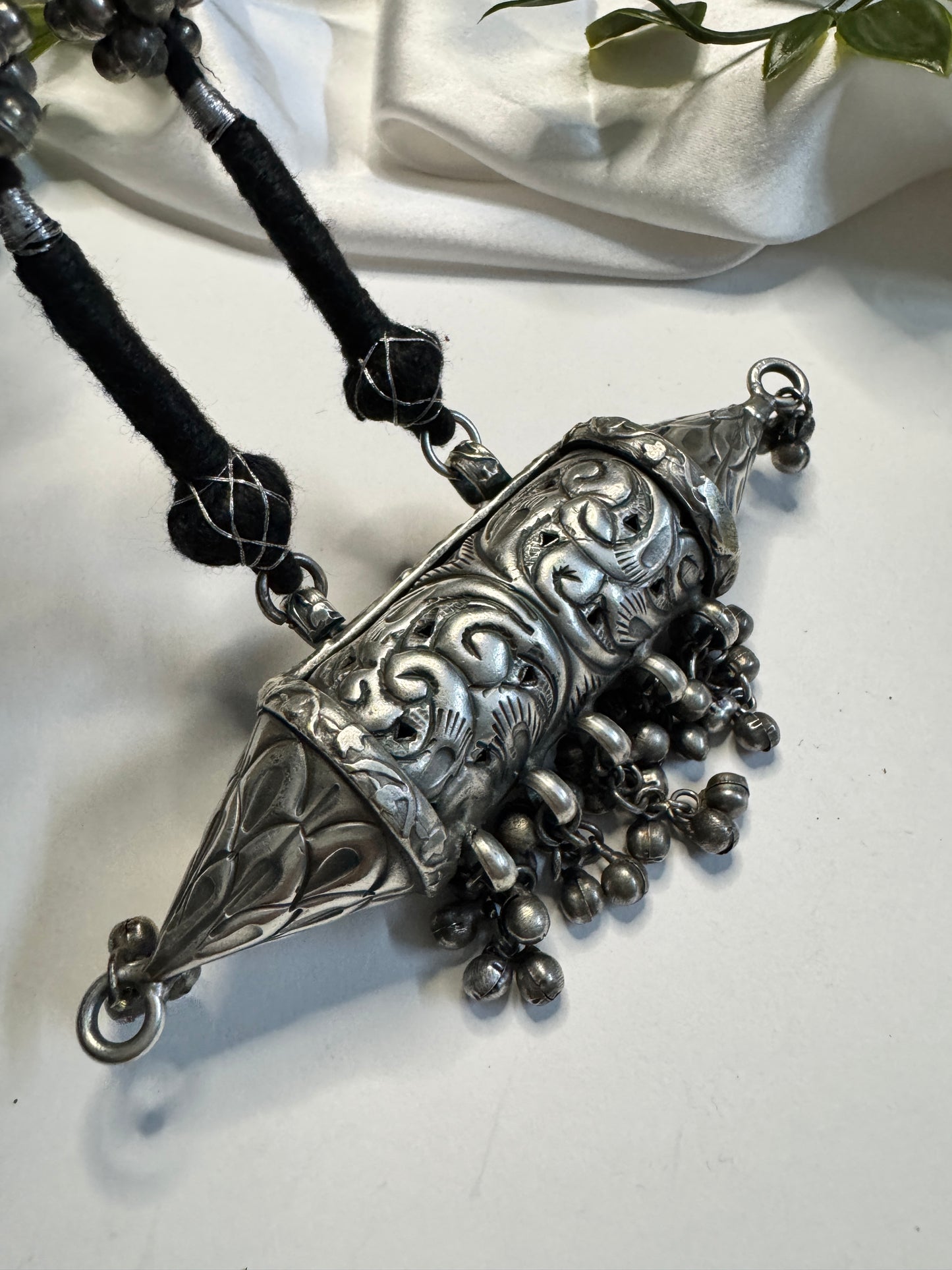 Patola silverlookalike oxidised Neckpiece