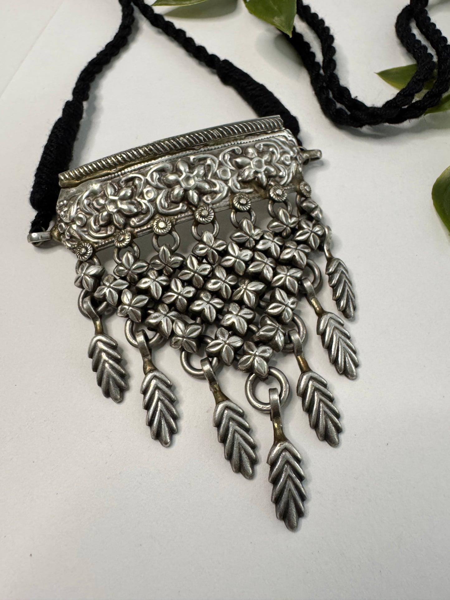 Handmade Chitai Choker Necklace