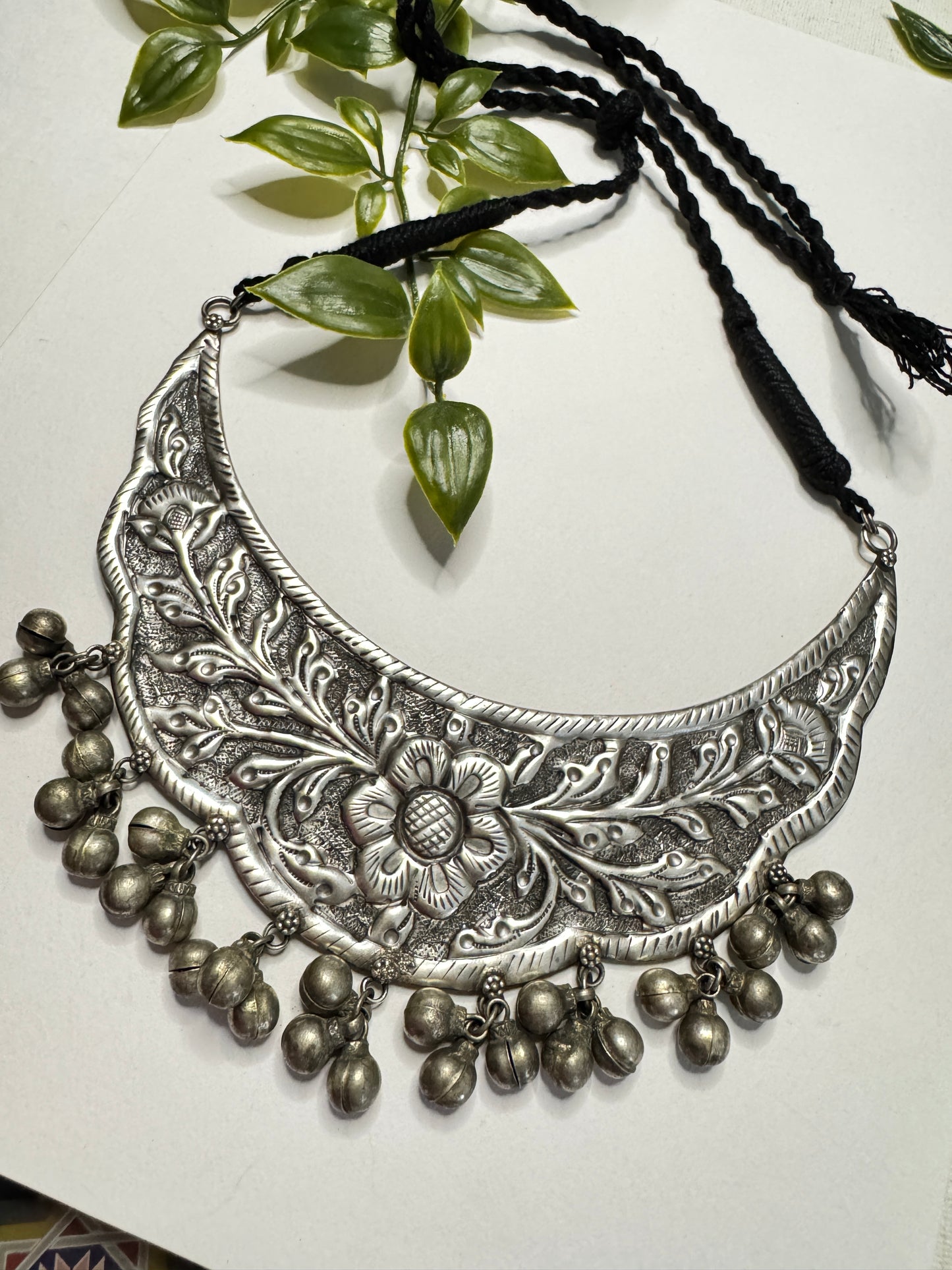 Handmade Tribal Hasli Necklace