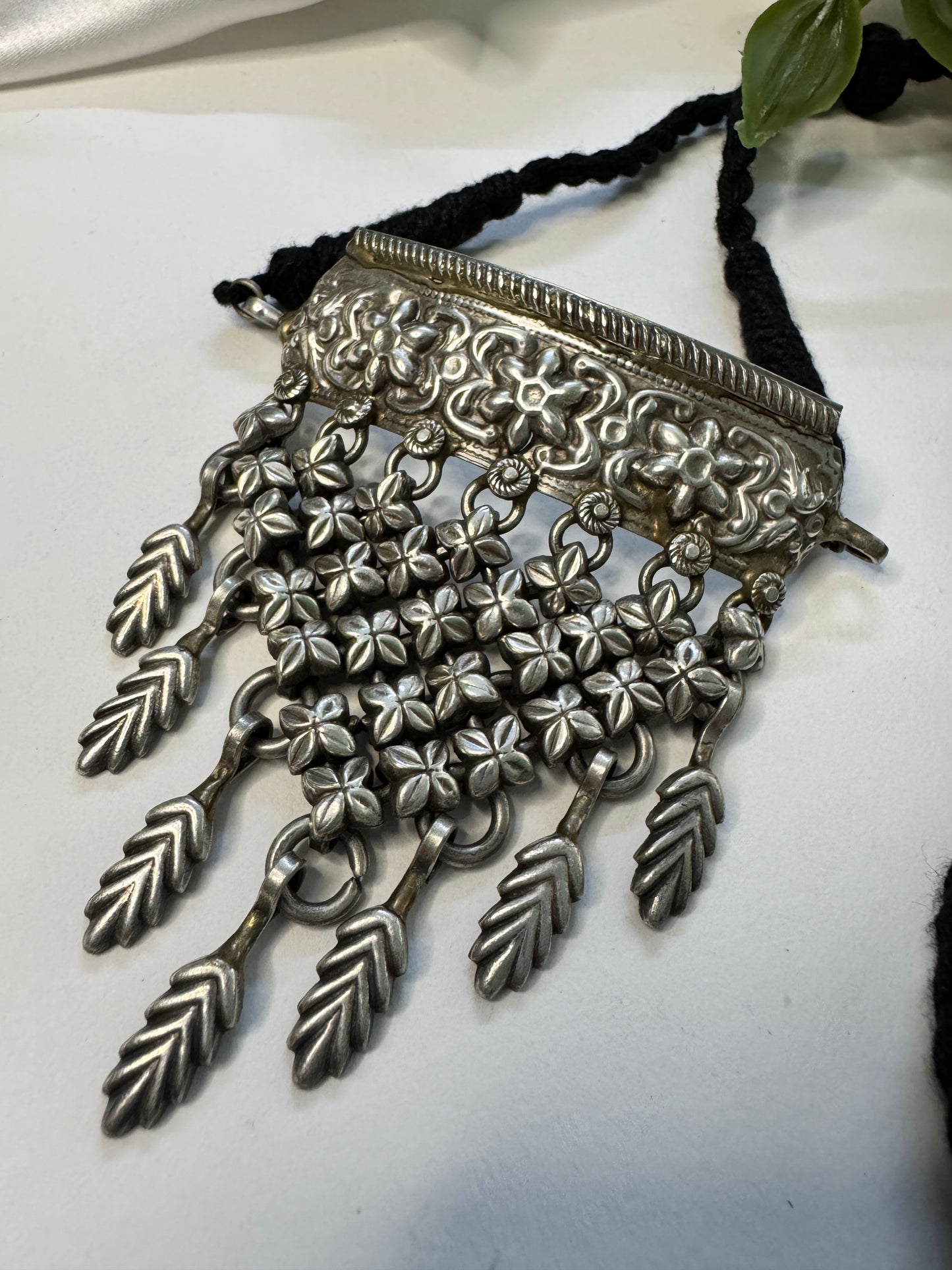 Handmade Chitai Choker Necklace