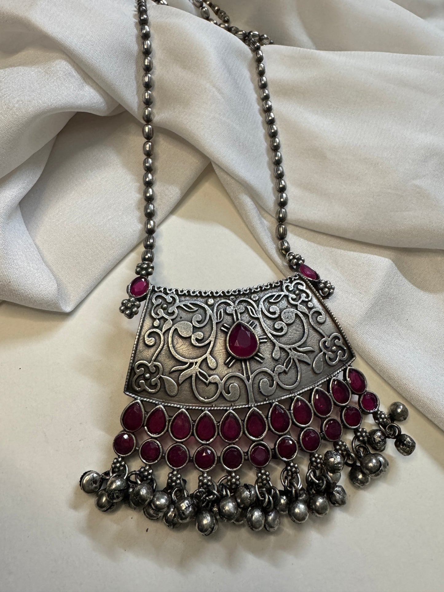 Siddhi silverlookalike oxidised Neckpiece