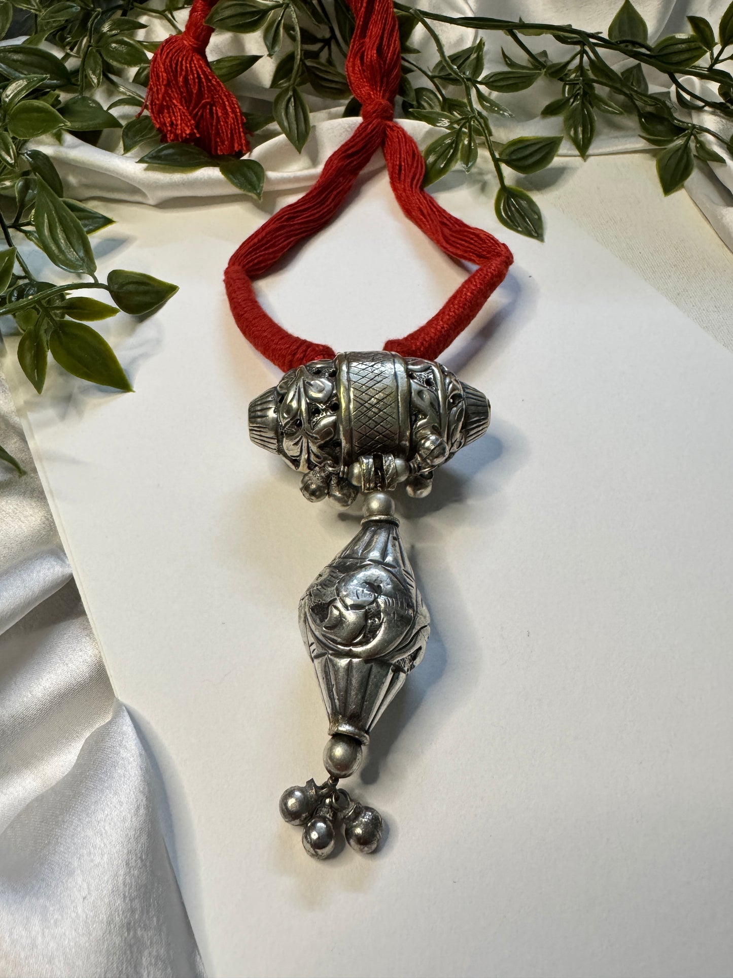 Mandaliya silverlookalike oxidised Neckpiece