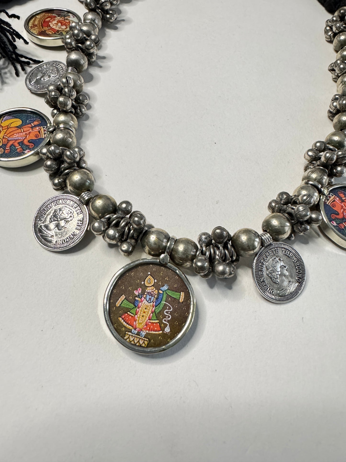 Handpainted silverlookalike Neckpiece